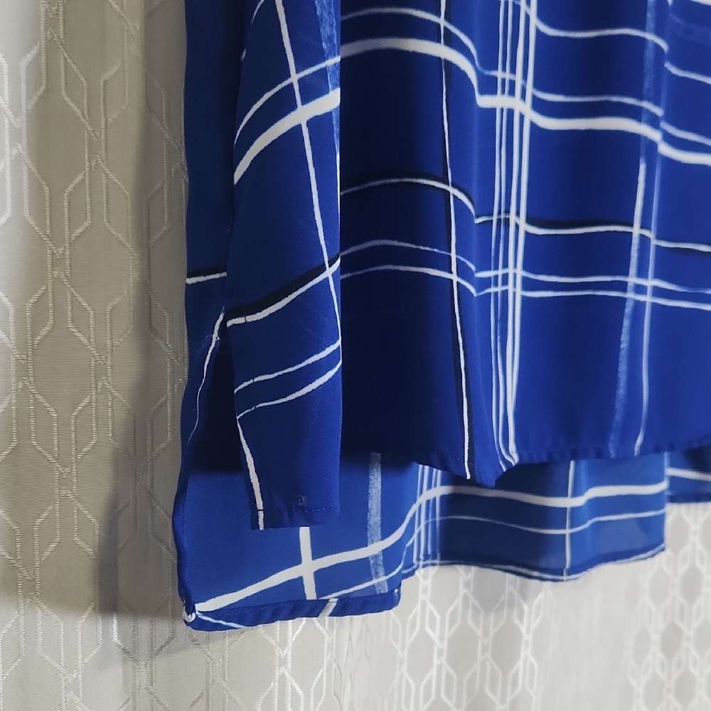 Apt. 9 Women's Blue and White Plaid Blouse - Picture 5 of 16